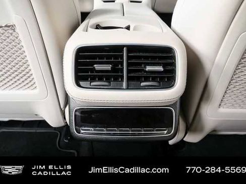 Used 2024 Mercedes-Benz GLS 63 AMG 4MATIC image 20