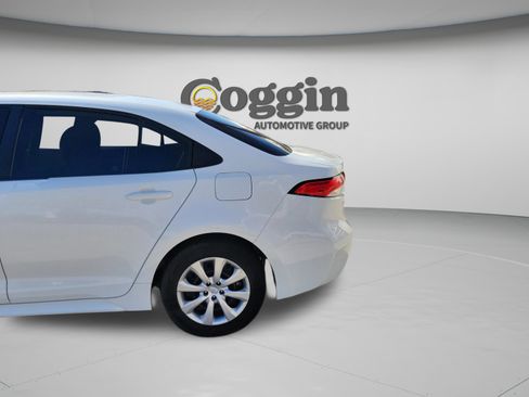 Certified 2023 Toyota Corolla LE FWD image 30