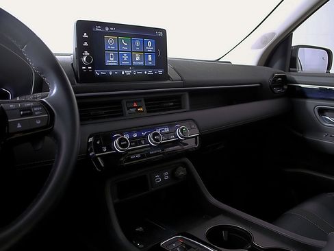 Used 2023 Honda Pilot EX-L image 29