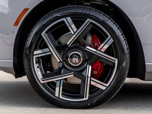 New 2027 Rolls-Royce Cullinan Black Badge AWD/4WD image 16