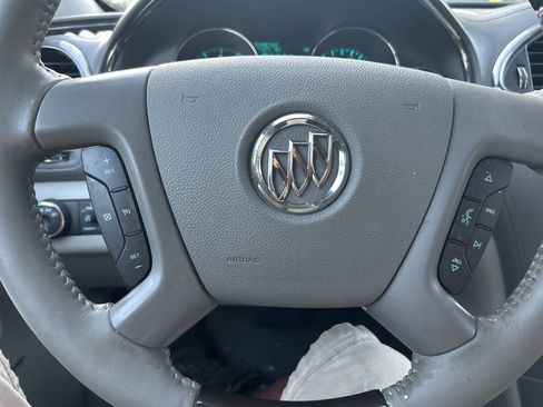 Used 2014 Buick Enclave Leather FWD image 32