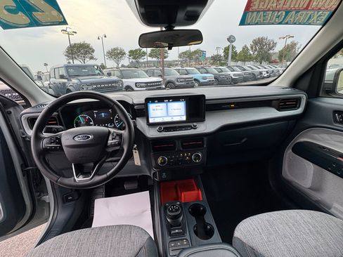 Used 2023 Ford Maverick XLT w/ XLT Luxury Package image 16