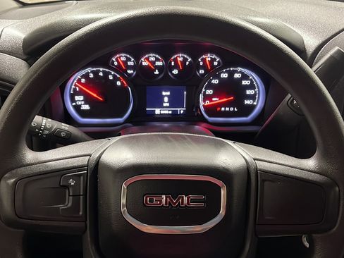 Used 2023 GMC Sierra 1500 Pro AWD/4WD image 16