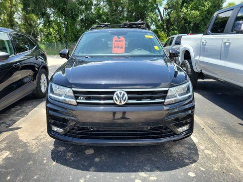 Used 2021 Volkswagen Tiguan SE R-Line AWD/4WD image 2