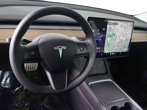 Used 2023 Tesla Model 3 Performance image 28