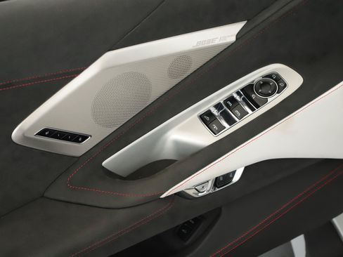 Used 2023 Chevrolet Corvette Stingray Premium Conv w/ Z51 Performance Package RWD image 5