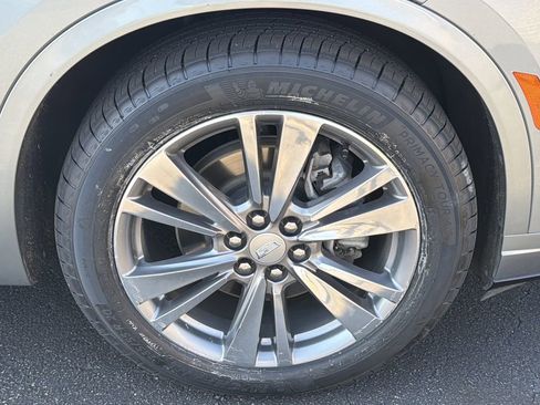 Certified 2024 Cadillac XT6 Premium Luxury image 12