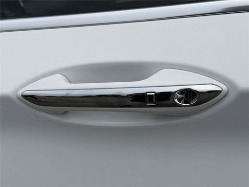 Used 2024 INFINITI QX50 Luxe w/ Cargo Package FWD image 38
