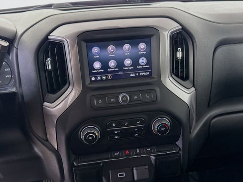 Used 2020 Chevrolet Silverado 1500 Custom w/ Custom Value Package RWD image 17