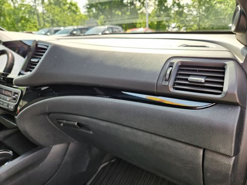 Used 2021 Honda Passport Touring image 17