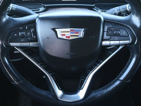 Used 2021 Cadillac Escalade ESV Sport image 14