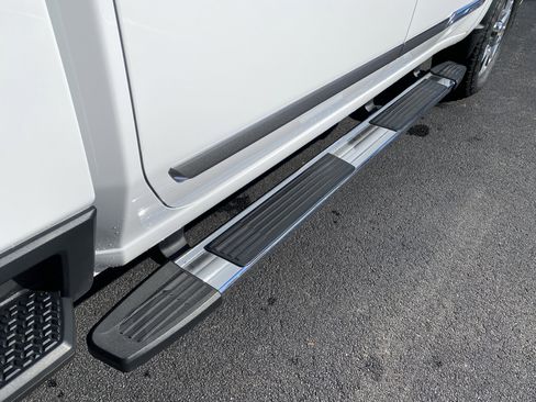 Used 2024 Chevrolet Silverado 2500 High Country w/ High Country Premium Package image 47