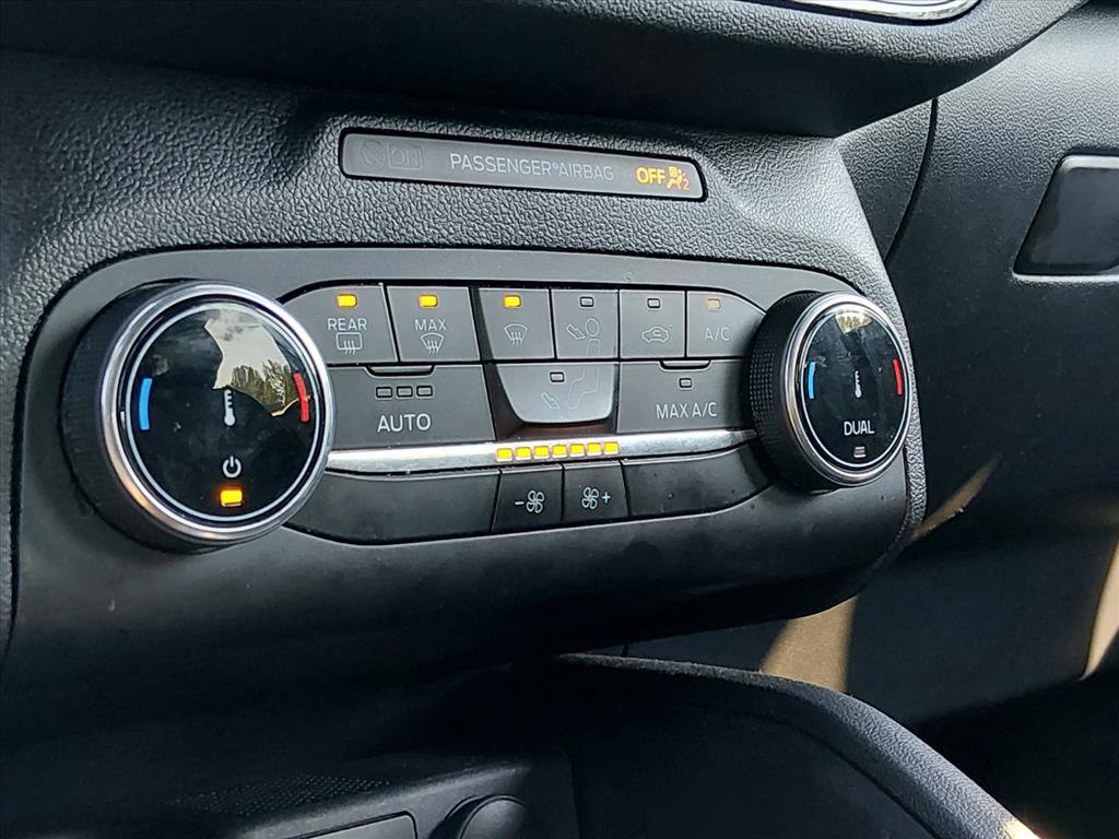 Used 2025 Ford Escape ST-Line AWD/4WD image 22