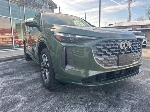 New 2025 Audi Q5 Premium Plus image 9