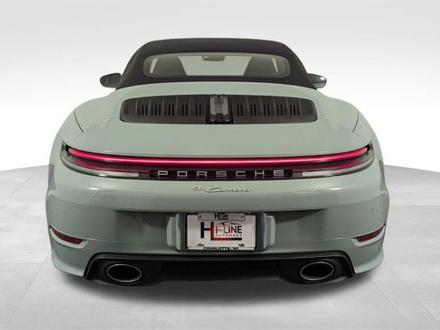 Used 2025 Porsche 911 Carrera image 41