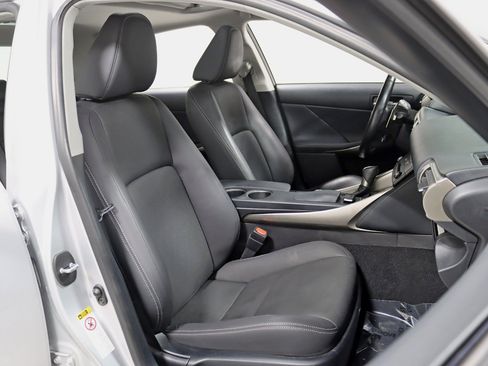 Used 2015 Lexus IS 250 AWD w/ Navigation System Package image 25