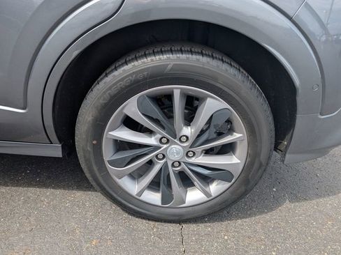 Used 2020 Buick Encore GX Essence w/ Experience Buick Package image 25