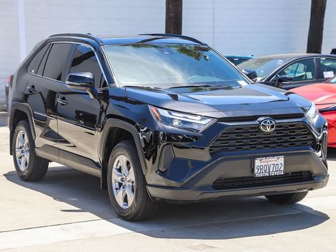 Certified 2025 Toyota RAV4 XLE w/ Convenience Package FWD image 3