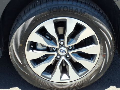 Certified 2024 Subaru Outback Touring AWD/4WD image 10