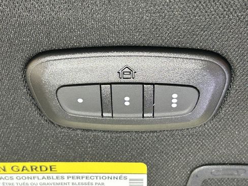 Certified 2022 Jeep Grand Cherokee L Overland w/ MOPAR Finishing Package AWD/4WD image 41