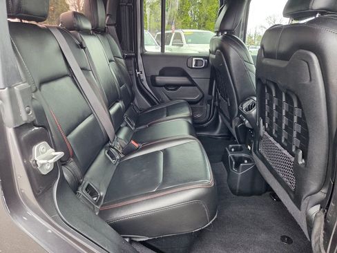 Used 2021 Jeep Gladiator Rubicon AWD/4WD image 28
