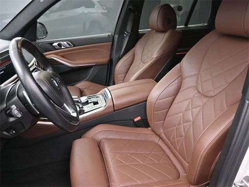 Certified 2023 BMW X5 sDrive40i w/ Executive Package image 33