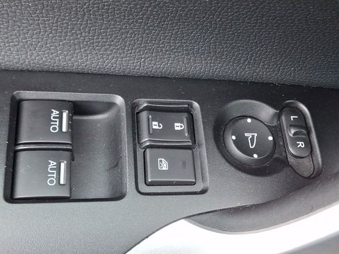 Used 2015 Honda Accord EX-L image 28