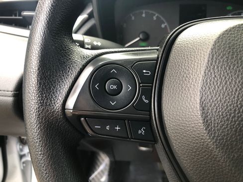 Used 2024 Toyota Corolla Cross S image 8