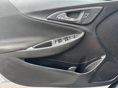 Used 2025 Chevrolet Malibu LT FWD image 10