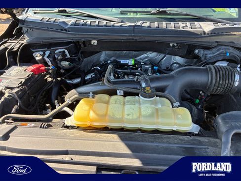 Used 2020 Ford F150 XLT w/ Equipment Group 302A Luxury AWD/4WD image 22