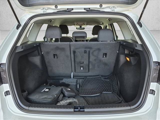 Used 2023 Volkswagen Taos S FWD image 6