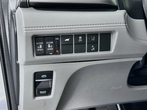 Certified 2019 Honda Odyssey EX-L image 10
