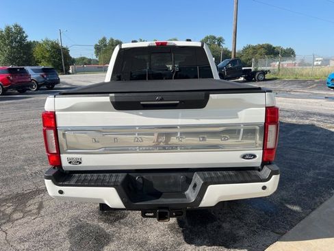 Used 2020 Ford F250 Limited image 6