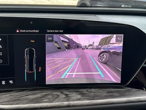 Used 2025 Audi Q5 Premium w/ 19" Wheel Package image 19