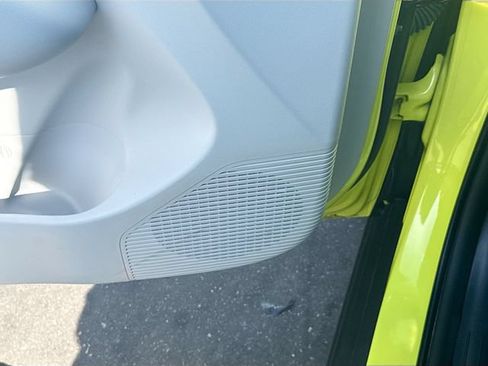 Certified 2025 Hyundai Kona SEL FWD image 18