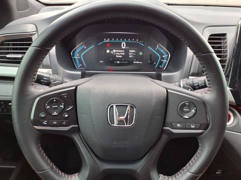 Used 2023 Honda Odyssey Sport image 14