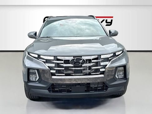 Used 2024 Hyundai Santa Cruz Limited AWD/4WD image 2