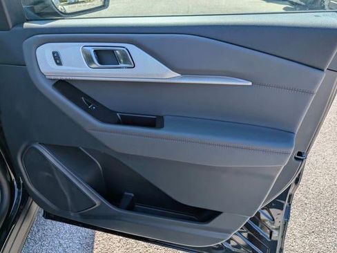 New 2026 Ford Explorer Active image 30