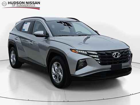 Used 2023 Hyundai Tucson SEL image 1