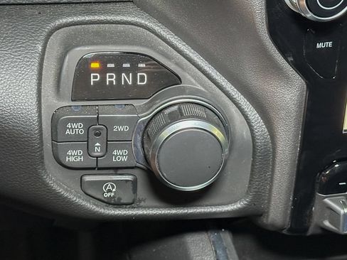 New 2026 RAM 1500 Big Horn AWD/4WD image 24