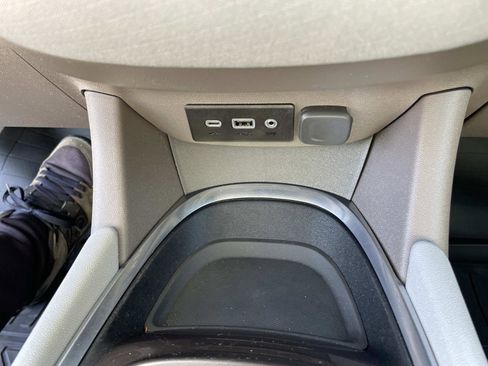 Used 2021 Chevrolet Malibu LS image 21