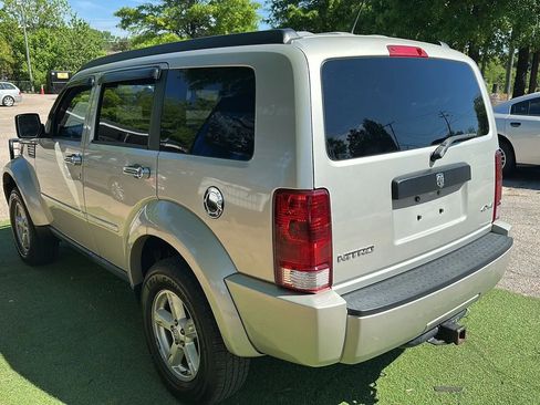 Used 2008 Dodge Nitro SXT AWD/4WD image 5