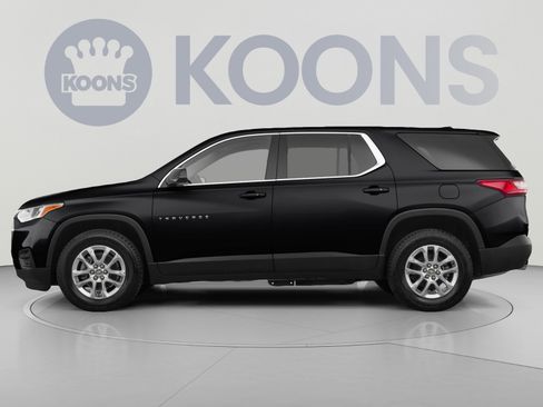 Used 2021 Chevrolet Traverse LS AWD/4WD image 2
