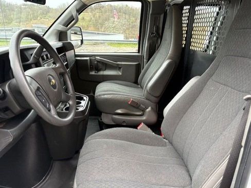 Used 2024 Chevrolet Express 2500 w/ Driver Convenience Package RWD image 13