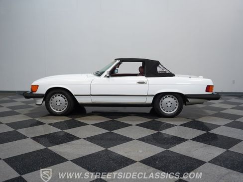 Used 1989 Mercedes-Benz 560 SL image 8