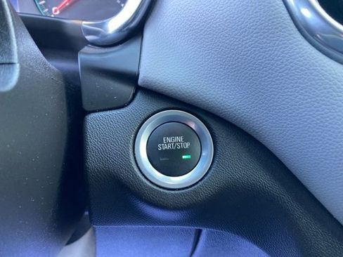 Used 2024 Chevrolet Equinox LS FWD image 17