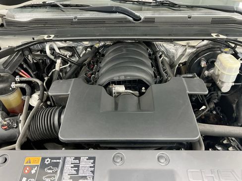 Used 2015 Chevrolet Tahoe LTZ AWD/4WD image 29