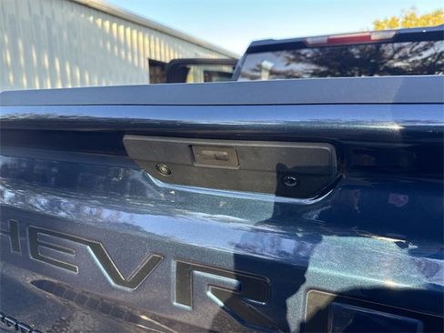 Used 2021 Chevrolet Silverado 1500 RST image 13