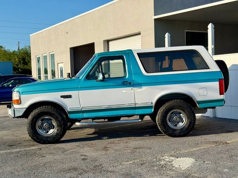 Used 1995 Ford Bronco AWD/4WD image 6
