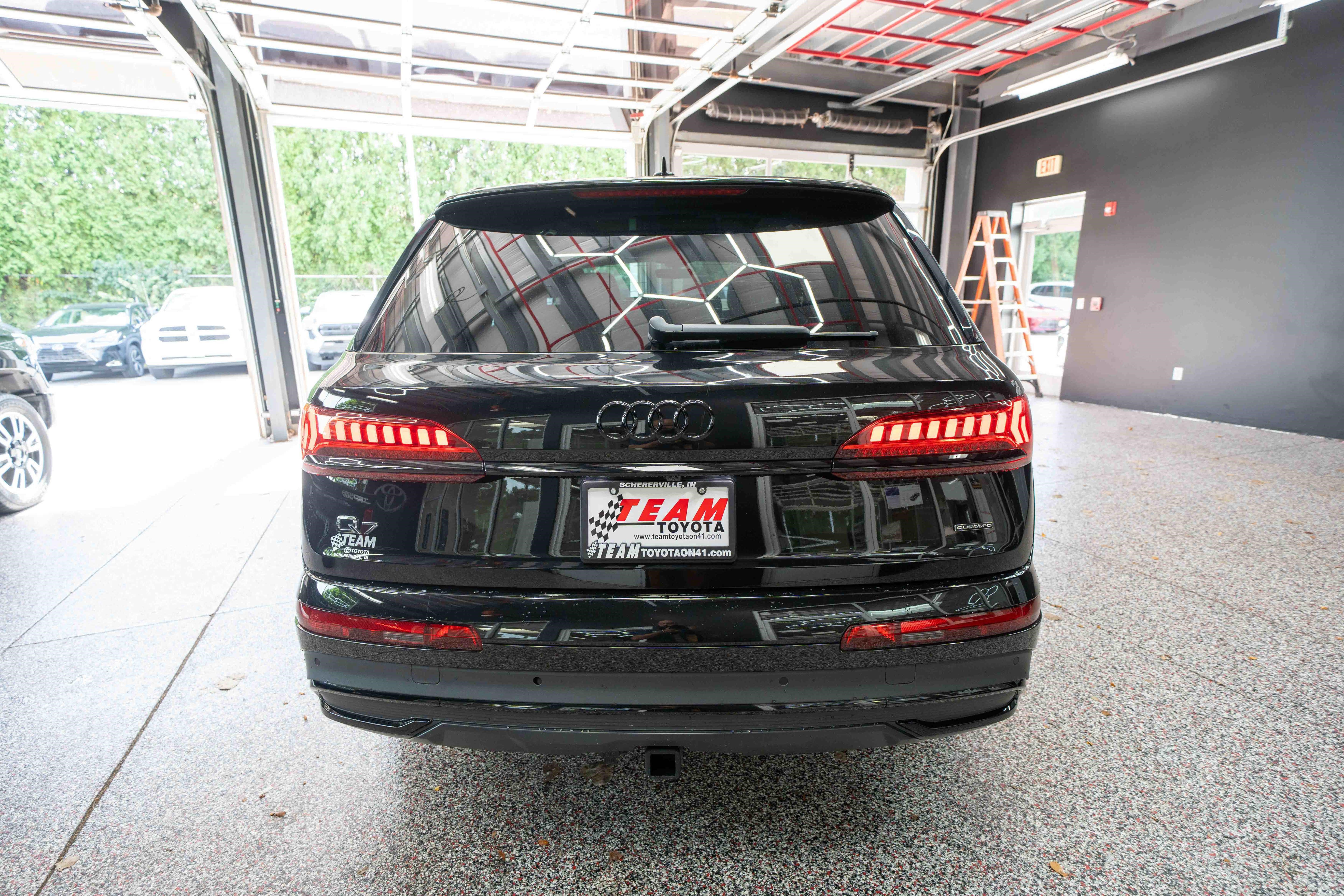 Used 2023 Audi Q7 3.0T Premium Plus w/ Premium Plus Package AWD/4WD image 3